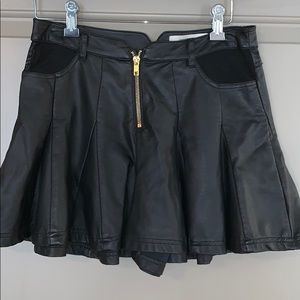 Leather flutter shorts